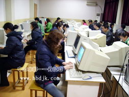 市劳动就业局举办下岗失业人员技能培训班，助力再就业之路